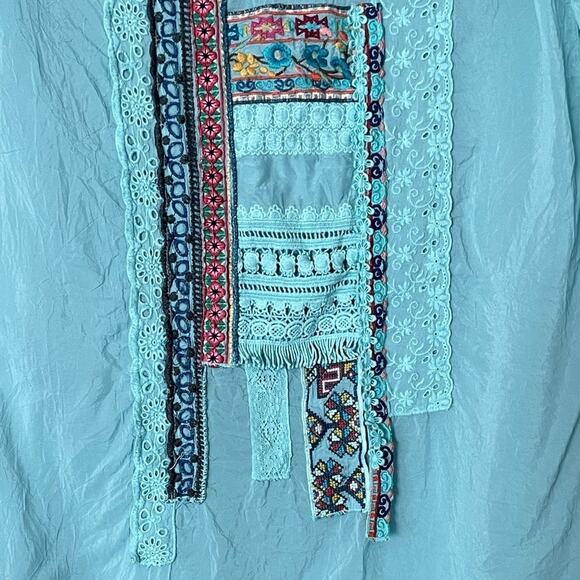 Johnny Was Sheer Tunic Top Aqua Blue Embroidered Eyelet Crop Sleeve SZ Small - Picture 3 of 10